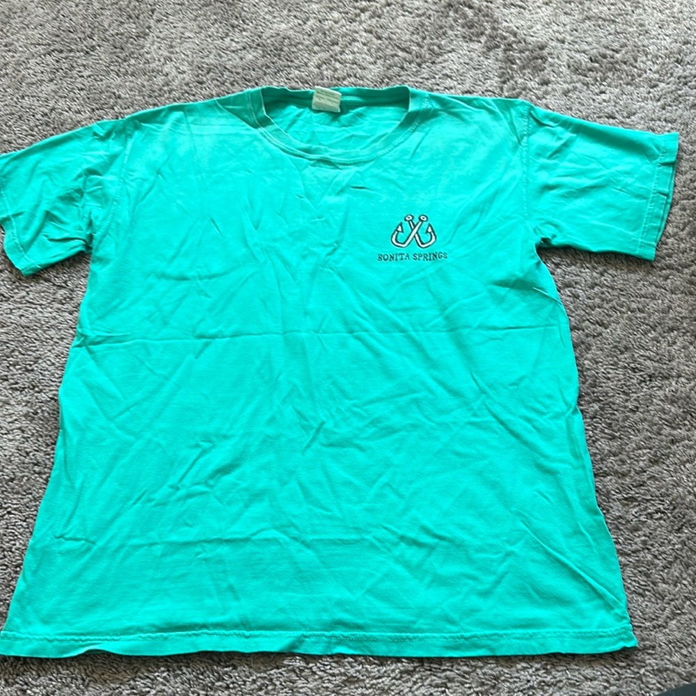 Men’s t shirt